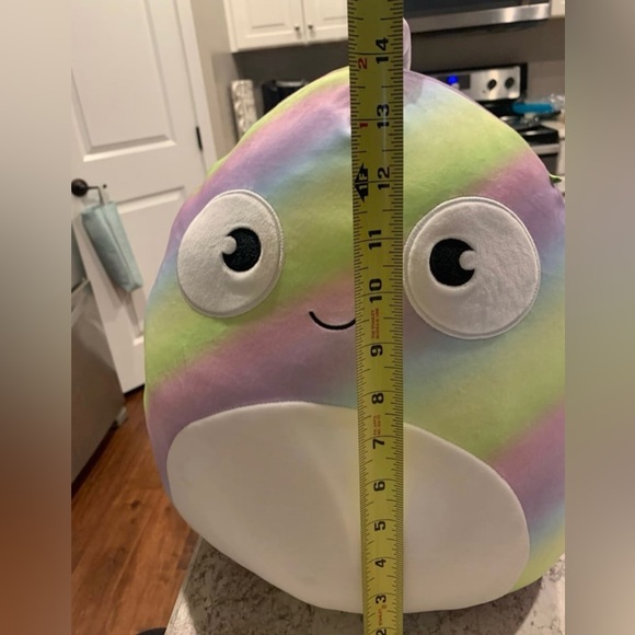 Squishmallows Honeydew the Chameleon 14" Stuffed Plush NWT - Picture 6 of 6
